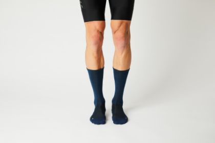 Image de paire de chaussettes Fingercrossed Light Merino Silk Blue / 35-38