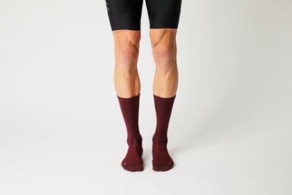 Image de paire de chaussettes Fingercrossed Light Merino Silk Bordeaux / 35-38