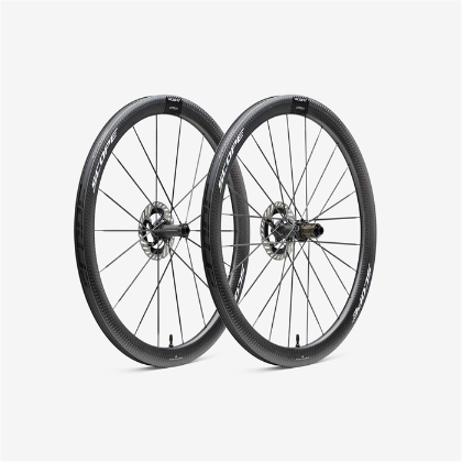 Afbeeldingen van wielset Scope Artech 4 Disc White / Body Shimano