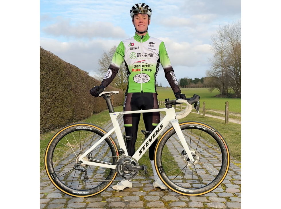 Nieuwsafbeelding Bekijk de review van Matteo De Clercq over de Scope Cycling Artech 4! 